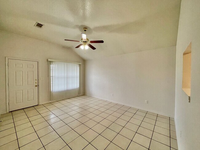 Photo - 4908 John David Dr Unit A