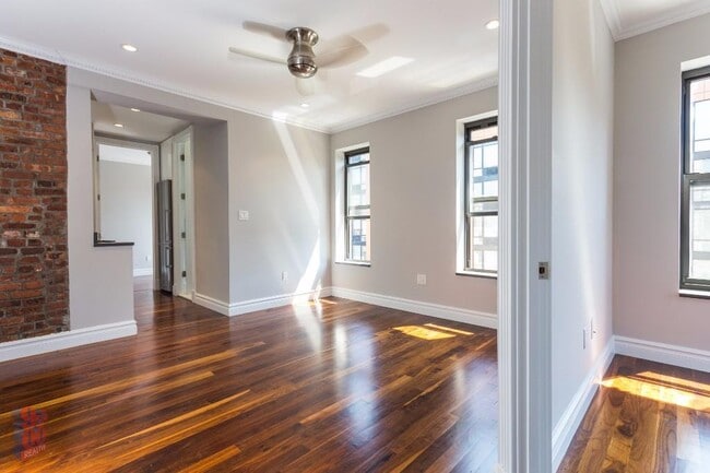 Photo - 1590 Lexington Ave Unidad 12