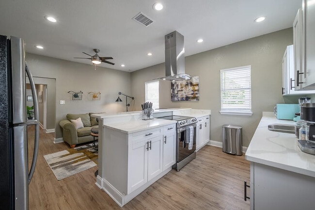 Photo - 2501 W North B St Unidad FL2-ID1053139P