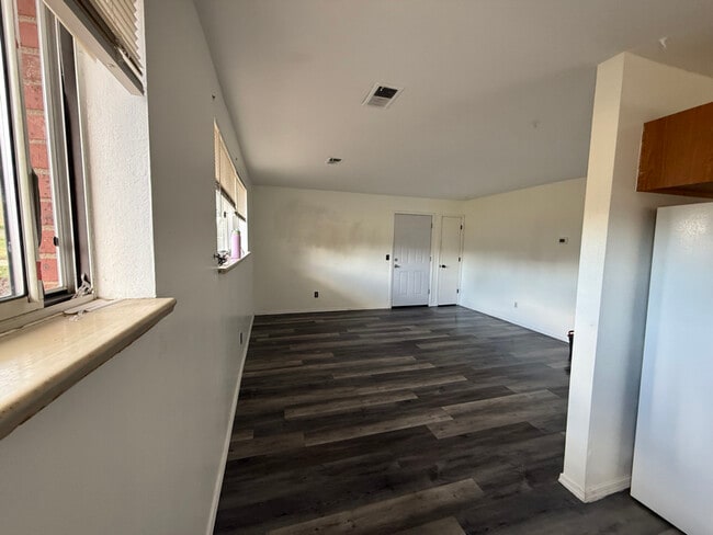 Photo - 211 S Brentwood St Unit 3