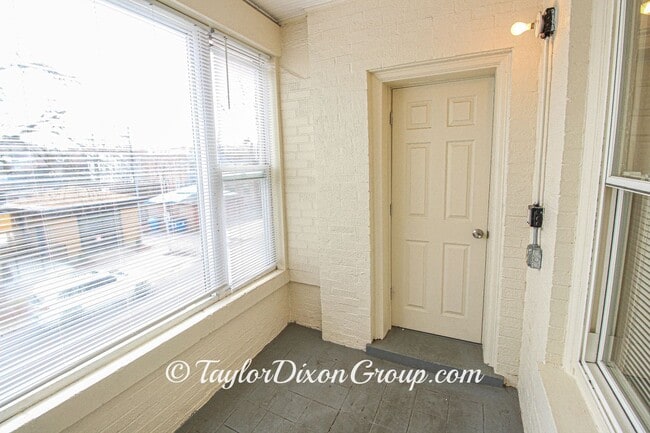 Photo - 2016 E 68th St