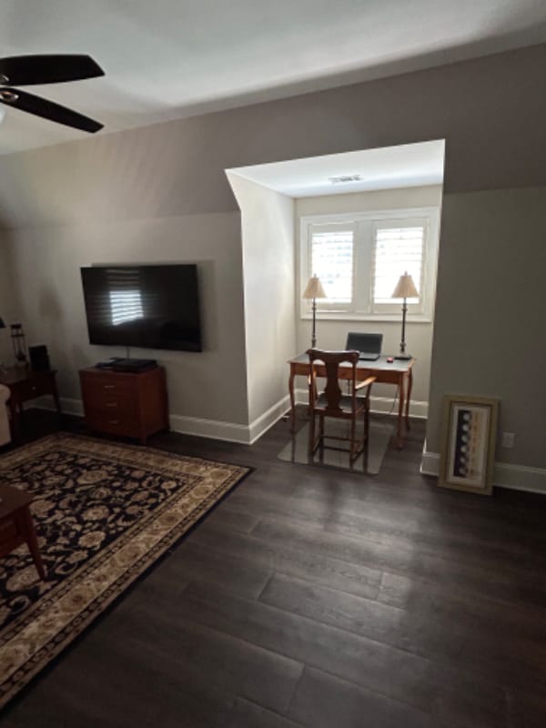 Photo - 1033 Carleton St