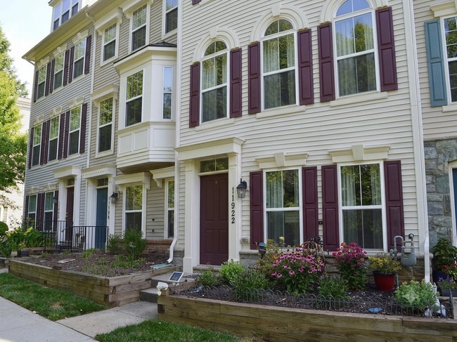 Building Photo - 11922 Weybridge Ln