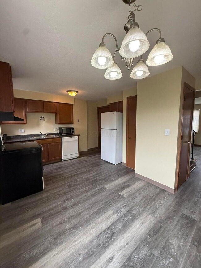 1759 Lonsdale Rd Unidad C
