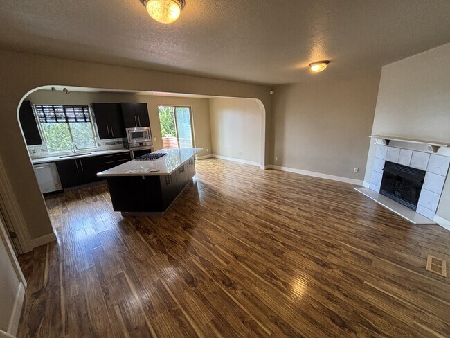 Photo - 13392 SE Autumnwood Ln