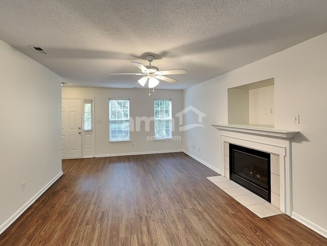 Photo - 5512 Chasewind Dr