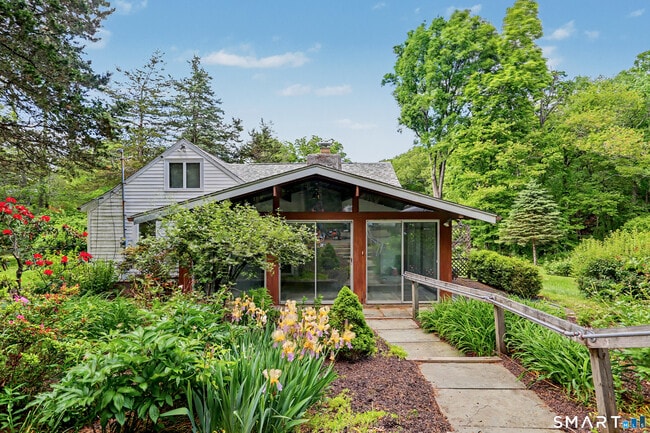 Building Photo - 26 Spruce Mountain Rd