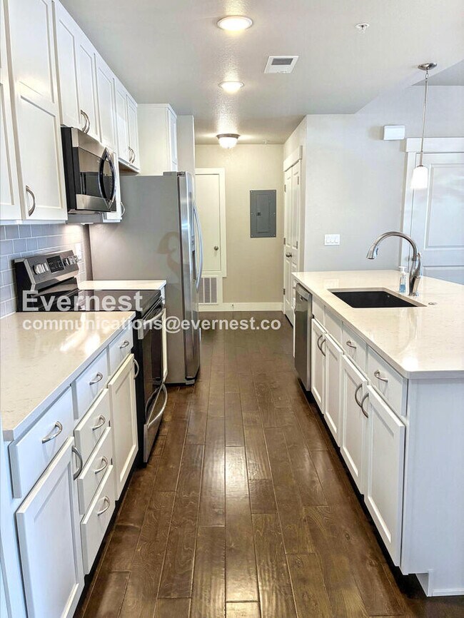 Photo - 2750 Illinois Dr Unit 101