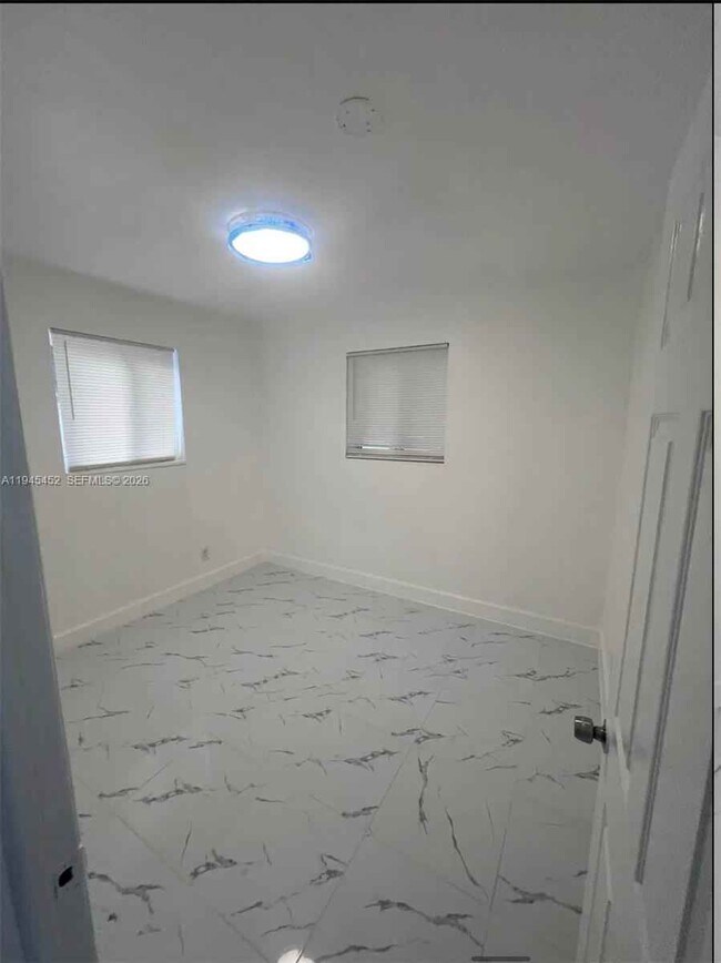 Photo - 3400 SW 40th Ave