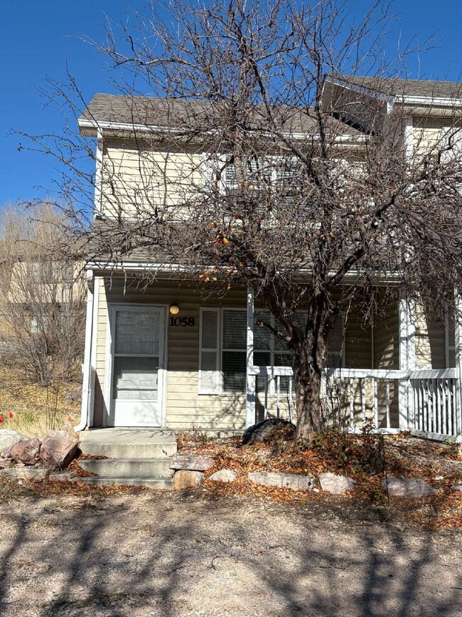 Building Photo - 2 bedroom townhouse - Yuma