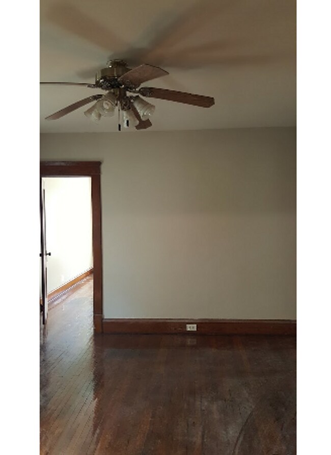 Photo - 178 Spring St Unidad 1st floor