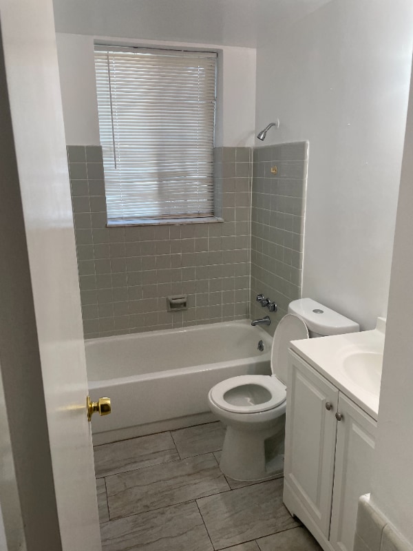 Photo - 4865 Cadieux Rd Unit Apartment 4