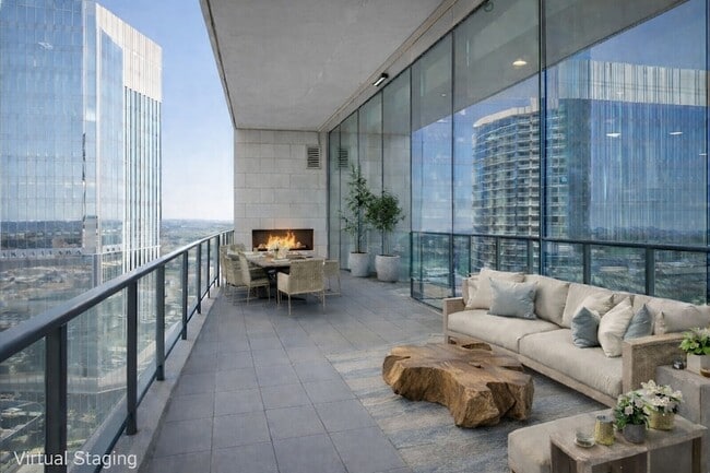 7901 Windrose Ave. Unidad 1701