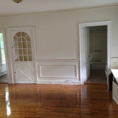 Photo - 107 E Pleasant St