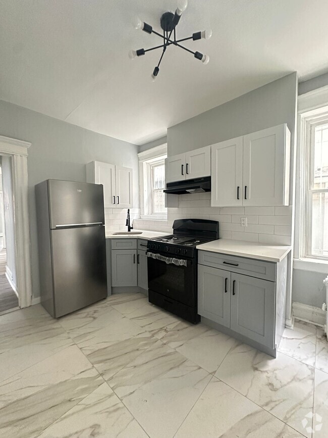 Building Photo - 16 Duryea St Unit 1 Rental