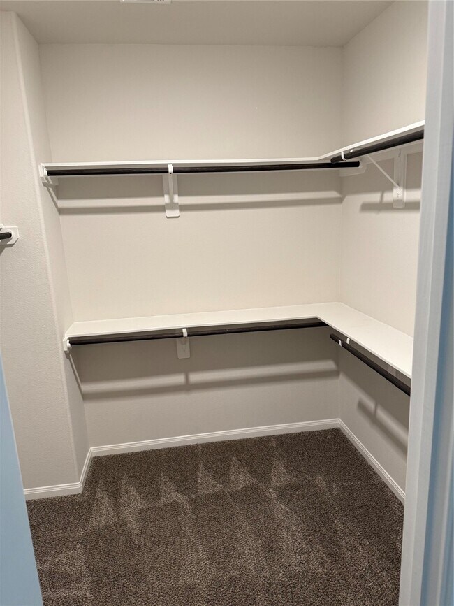 Photo - 31127 Mahogany Fir Trl