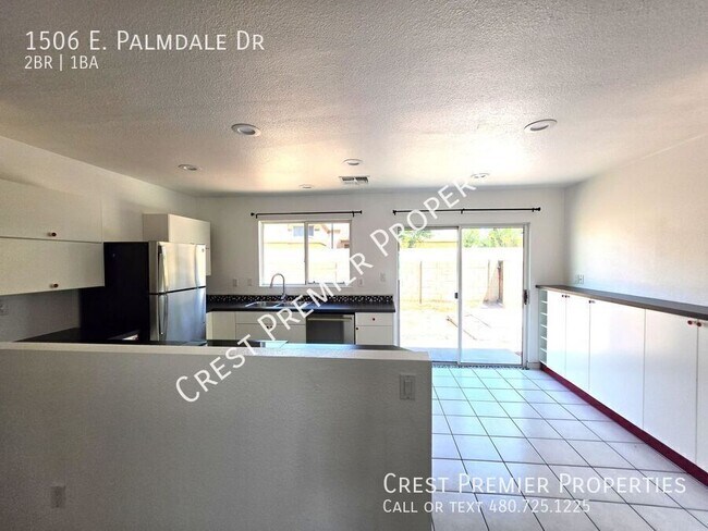 Photo - 1506 E Palmdale Dr