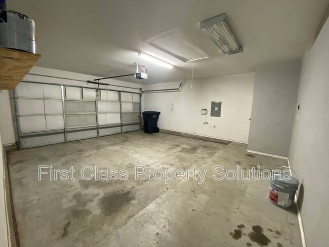 Photo - 2101 NW 199th St