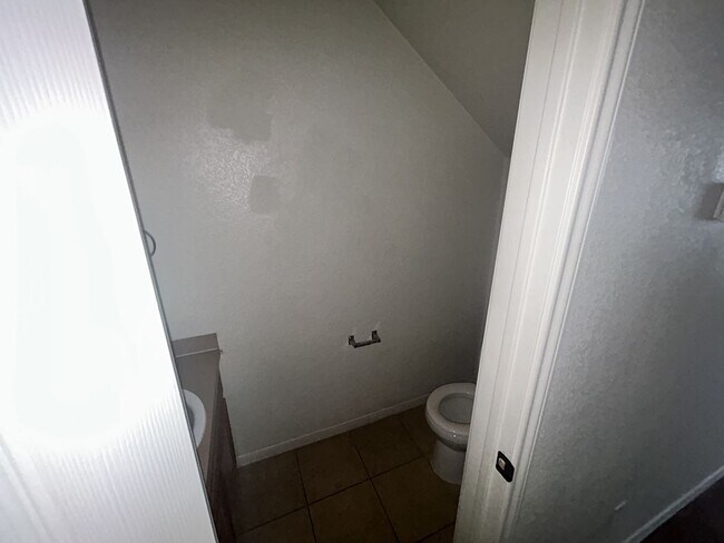 Photo - 4108 Shasta Rd Unidad 4108 Shasta  C