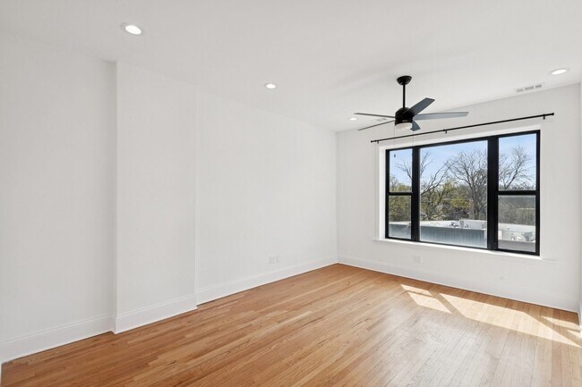 Photo - 4345 N Lincoln Ave Unidad 3