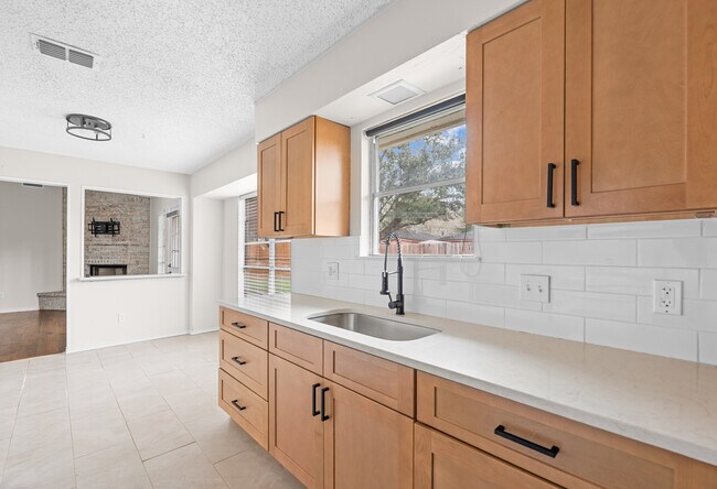 Photo - 4014 Richwood Cir