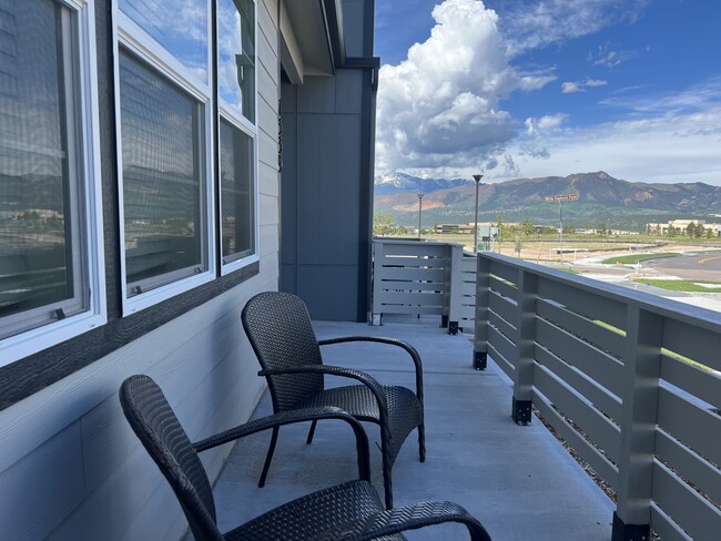 Building Photo - 1539 Spring Water Pt Rental
