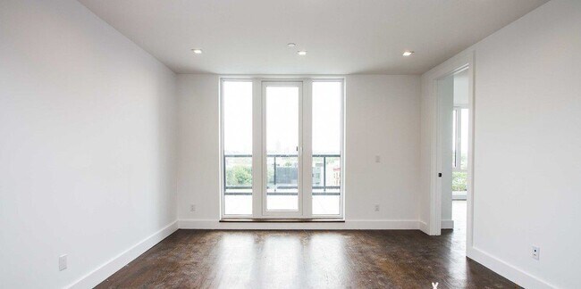 Photo - 980 Halsey St Unidad 7A