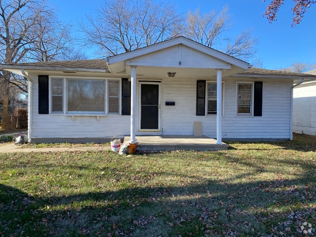 Building Photo - 1053 Water St Rental