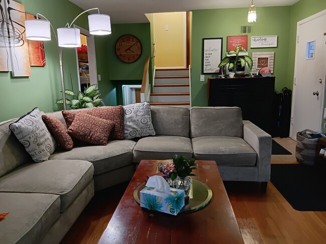 Photo - 226 Fernwood Ln