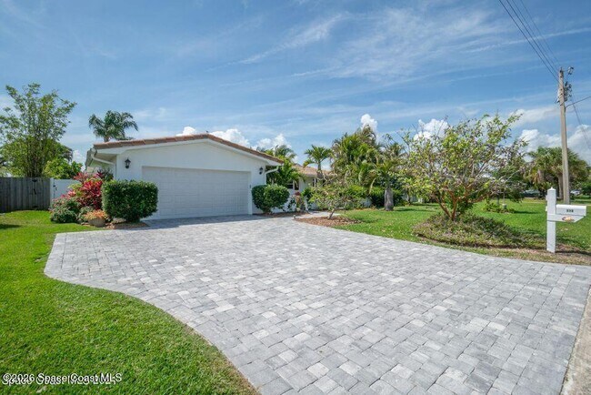 319 Dorset Dr
