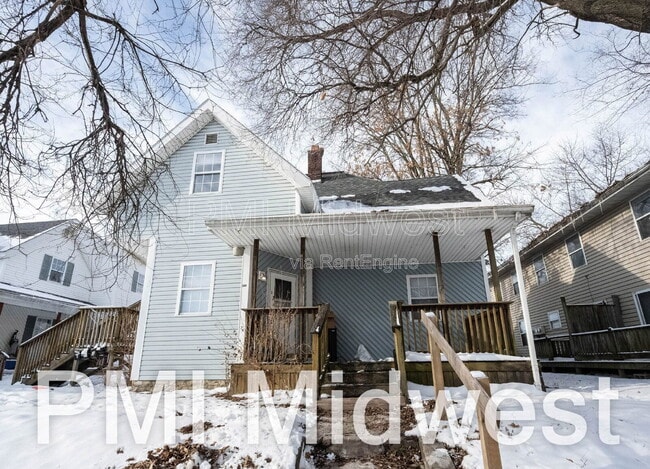 Building Photo - 921 S Buckeye St