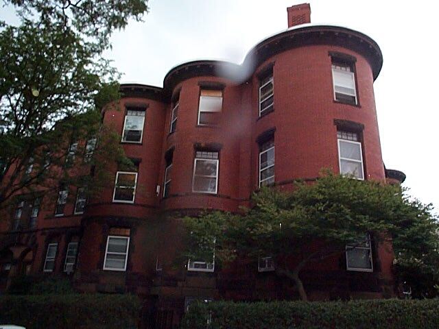 Photo - 1887 Beacon St Unidad 1 Rental