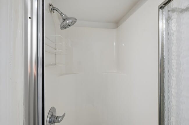 Photo - 4916 Crescent Ave