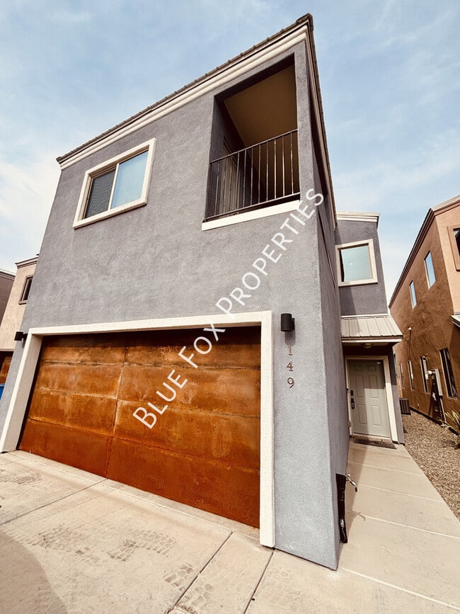 Building Photo - 149 E Stone Ct