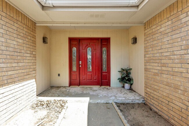 Photo - 6935 Amber Dr