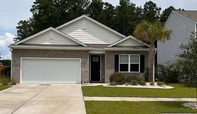 Building Photo - 219 Greenwich Dr