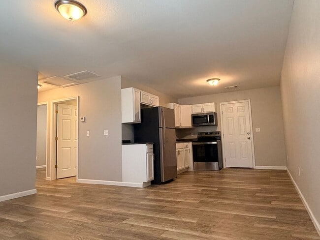 Photo - 67 Aloha Cir Unit B