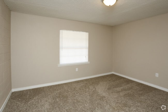 2BR,1BA