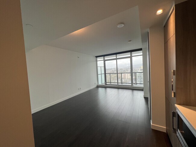 Photo - 4730 Lougheed Hwy.