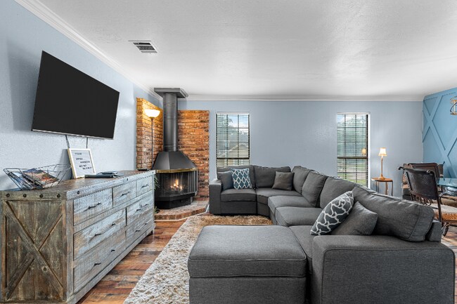 Photo - 2500 Centenary Blvd