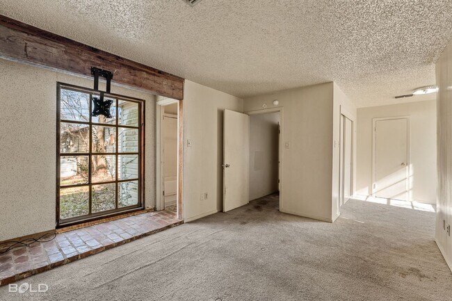 Photo - 6524 Canal Blvd