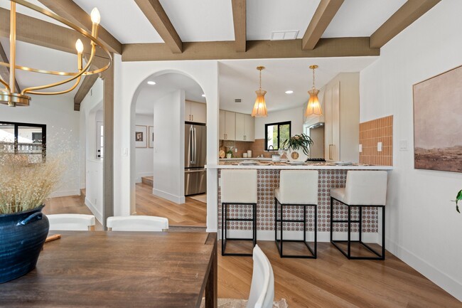 Photo - 6803 El Fuerte St