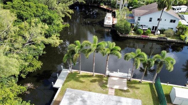 Photo - 4500 SW 42nd Ter