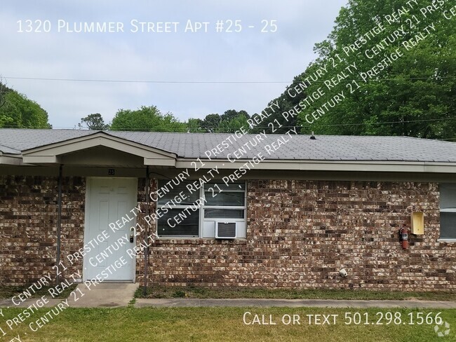 Building Photo - 1320 Plummer St Unit 25 Rental