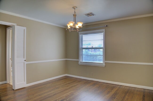 Photo - Well Maintained Midtown Home