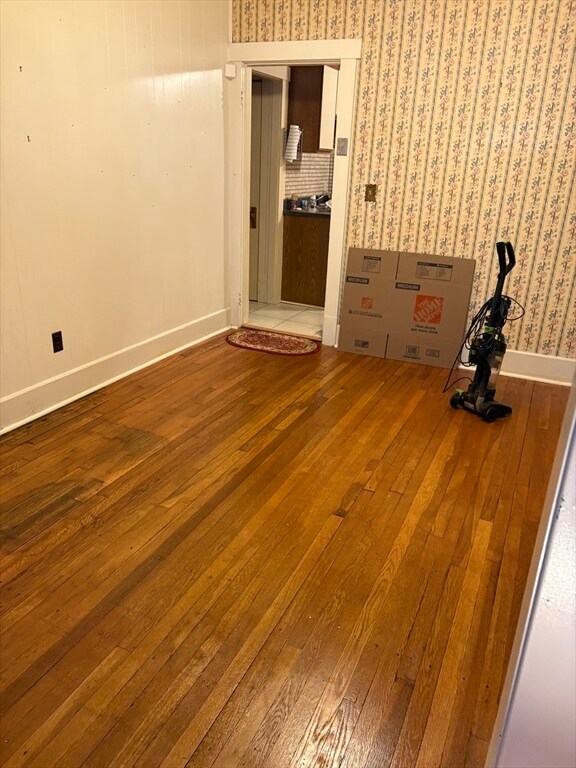 Photo - 136 Maynard St
