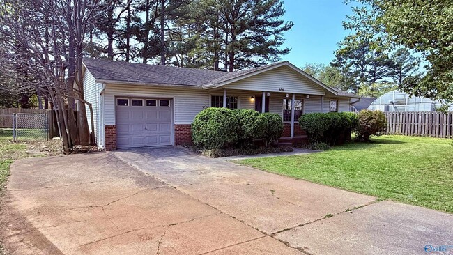 Photo - 105 Superior Ave SE