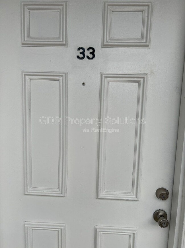 Photo - 401 14th St NW Unidad 33