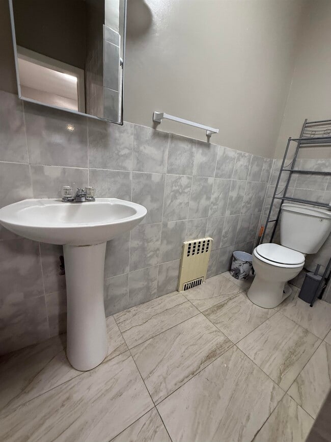 Photo - 303 Broadway Unit 1A