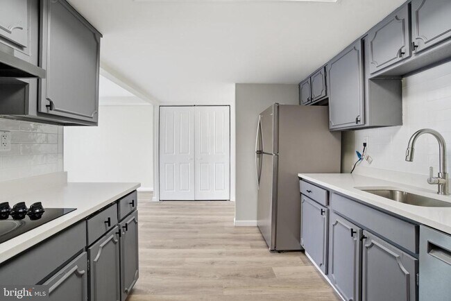 Photo - 7 Riverview Pl